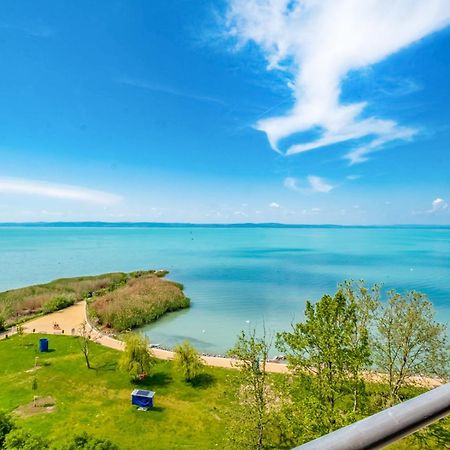 Myflat Club 218 Belvedere Wellness Apartment Siofok Luaran gambar