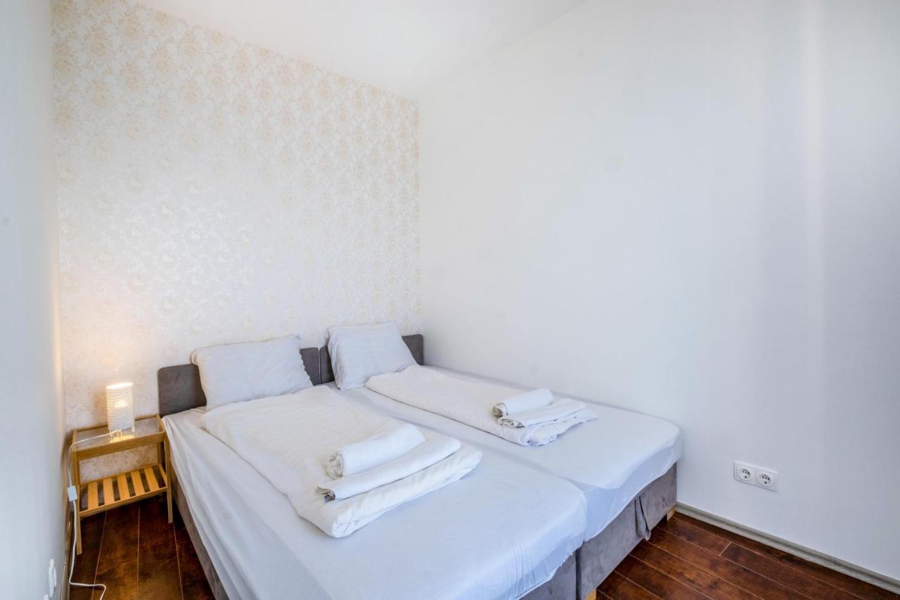 Myflat Club 218 Belvedere Wellness Apartment Siofok Luaran gambar